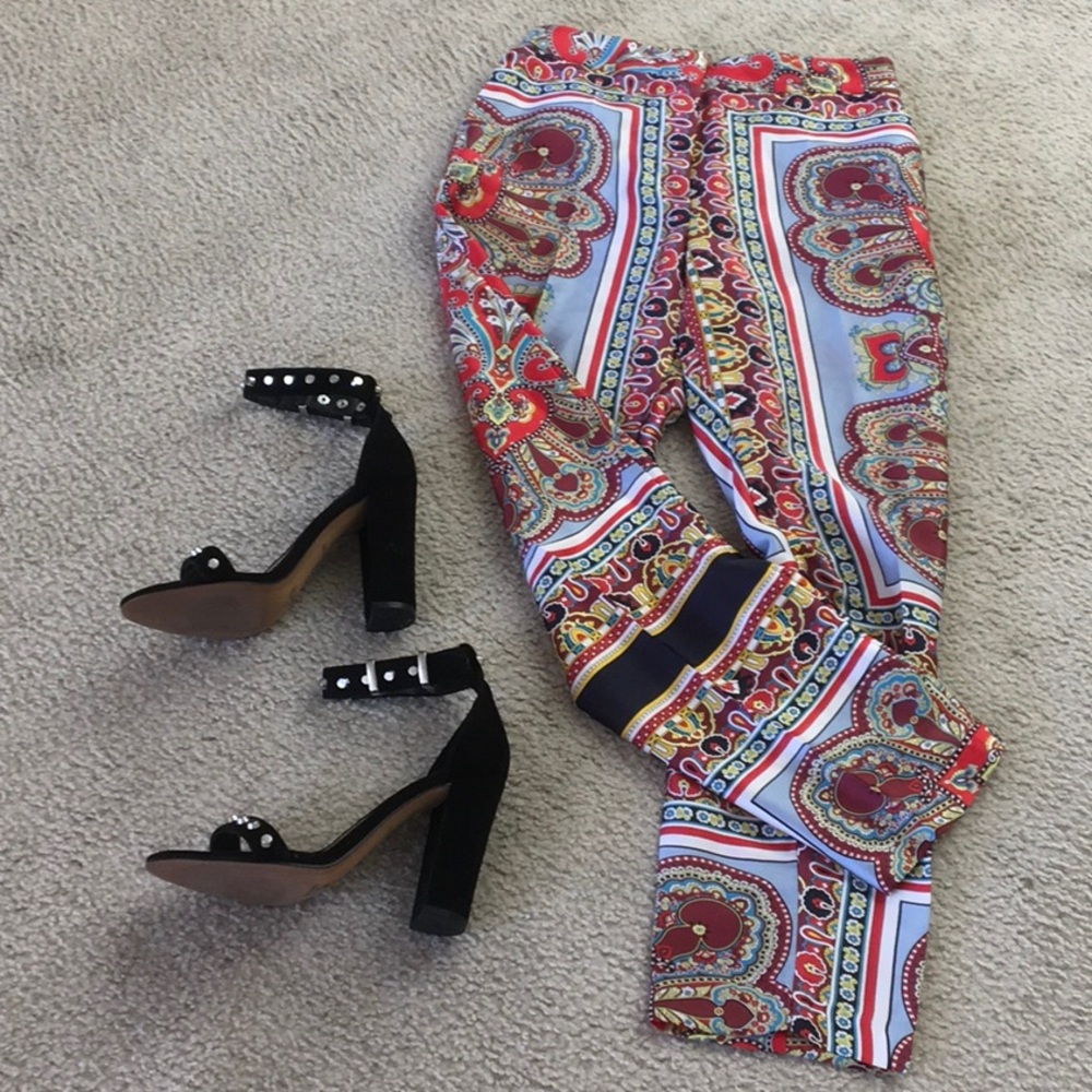 ZARA/MULTI COLOR PAISLEY SCARF ANKLE PANTS/NEW